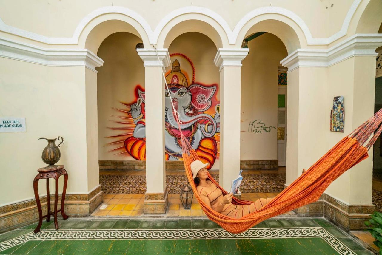 Hostal El Castillo Del Marques By Biscanna Hostels *