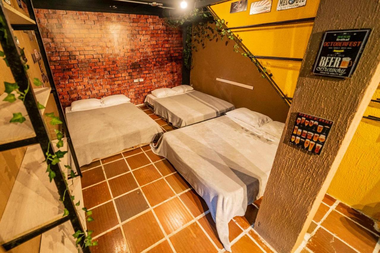 El Castillo Del Marques By Biscanna Hostels Hostal *